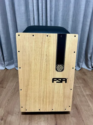 Cajon FSA Gibão - Novo.na caixa