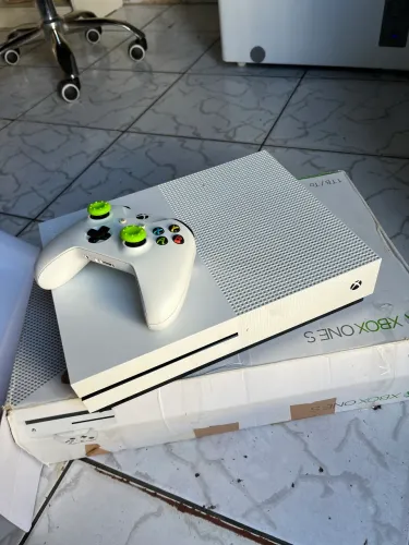 Xbox one S 1TB