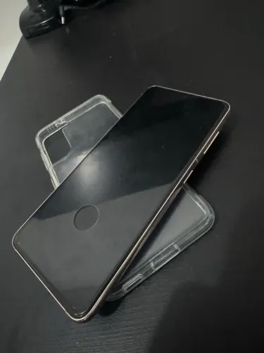 Samsung Galaxy S21 Roxo