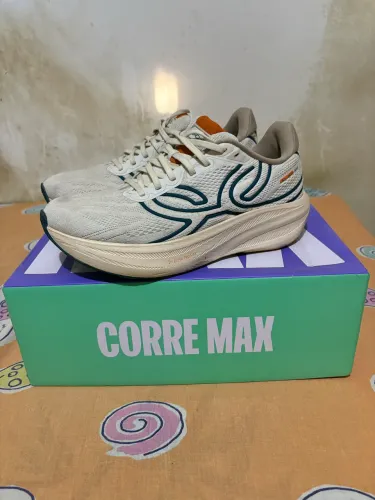 Corre Max