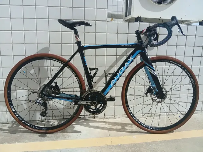Audax Flanders Carbon Gravel
