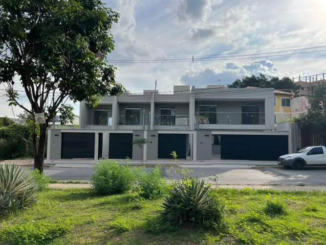 Casa com entrada individual bairro xangrila contagem