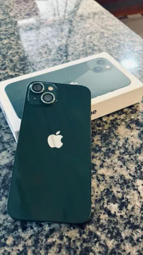 Vendo iPhone 13.