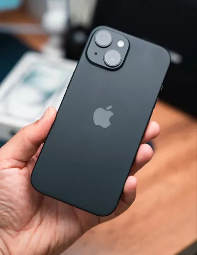 iPhone 15 128gb