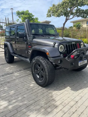 Jeep Wrangler Unlimited Sahara 3.6 V6 4P 2018