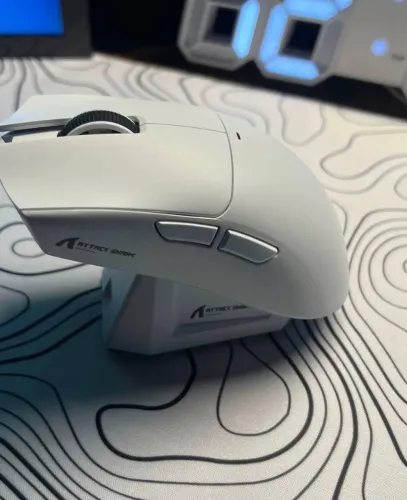 Mouse gamer Attack Shark x11