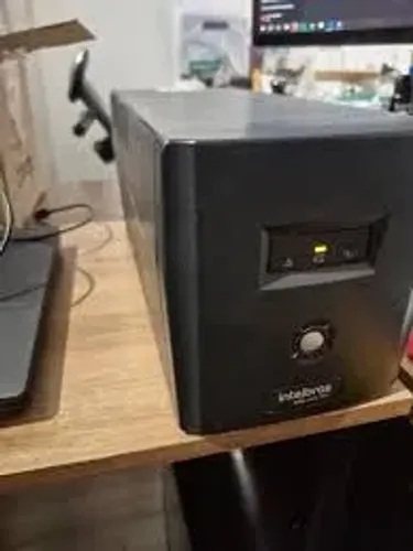 Vendo nobreak 1400va. Leia todo o anúncio 