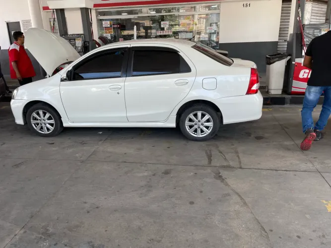 Toyota Etios XLS Sedan 1.5 Flex 16V 4P Aut. 2018