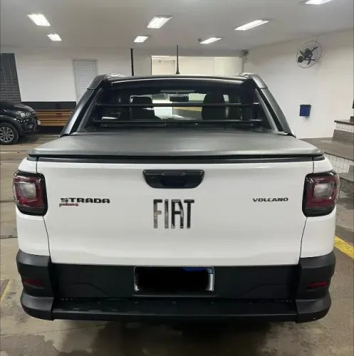 Fiat Strada Volcano 1.3 Flex 8V CD 2021