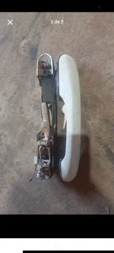 Vendo maçaneta Santana 2000