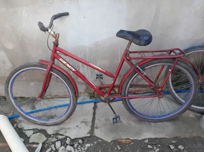Bicicleta Wendy, Aro 26, Vermelha.