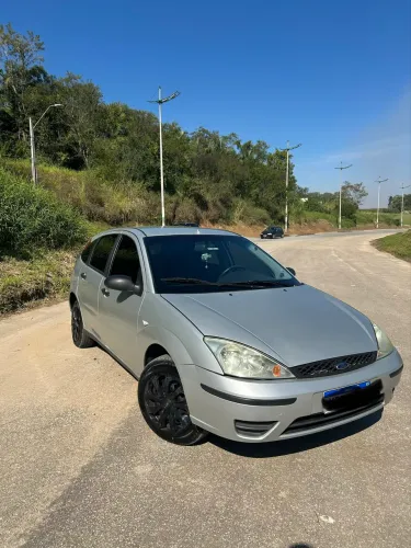 Ford Focus 1.6 S/se/se Plus Flex 8v/16v 5P 2008