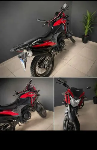 Ótima moto