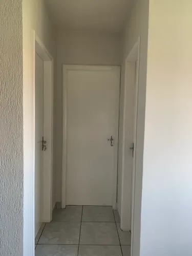 Alugo apartamento