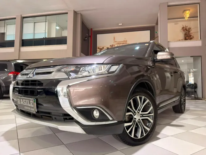 Mitsubishi Outlander Comfort 2.0 16V Aut. 2018