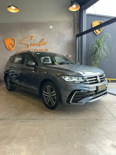 Volkswagen Tiguan Allspac R-line 300 TSI 2.0 2025