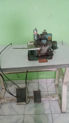 Máquina overlok semi industrial