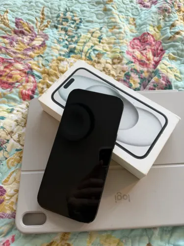 iphone 15 128gb