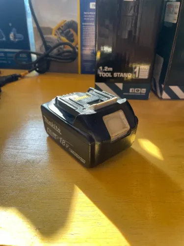 BATERIA MAKITA 6.0AH 18V LITHIUM-ION