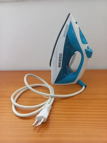 Ferro de passar Black+Decker Special Steam FX2100 220V
