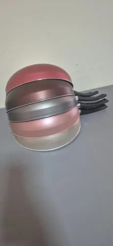 Panela Wok Antiaderente 28cm 4,3litros MTA alumínio frigideira