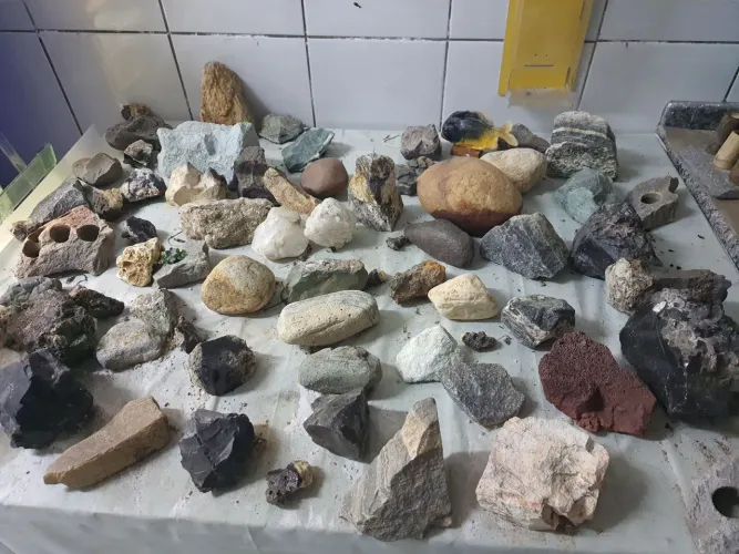 Pedras e Rochas para aquário
