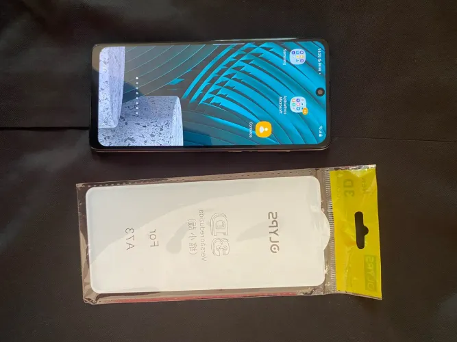 Celular Samsung A71 com NFC e 128gb de Armazenamento