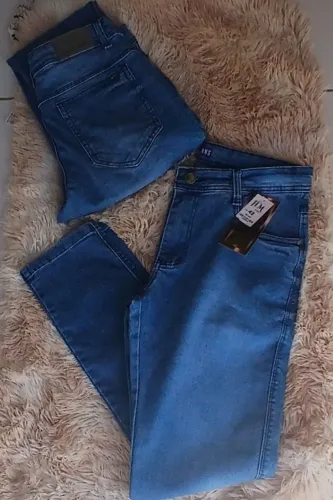 Calça jeans masculina 