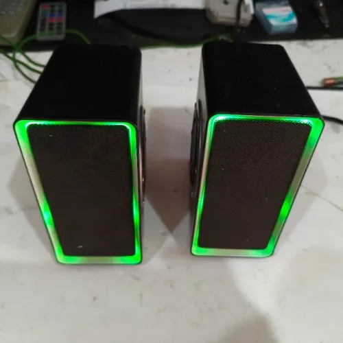 Caixa de som para pc gamer led verde 20W rms USB