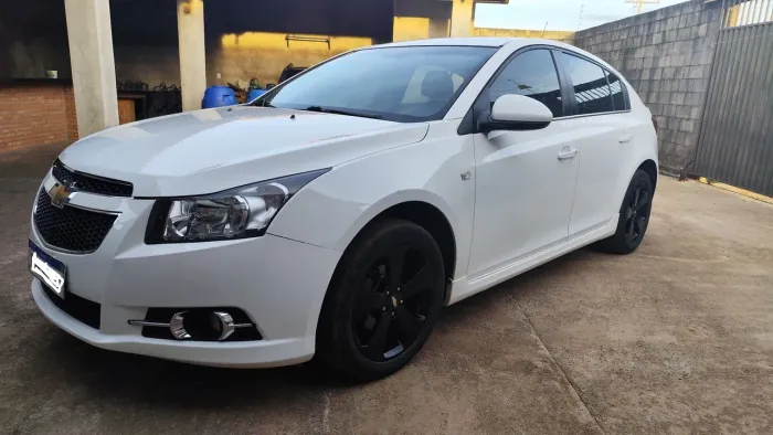 Chevrolet Cruze HB Sport LT 1.8 16V Flexp. 5P AUT 2013