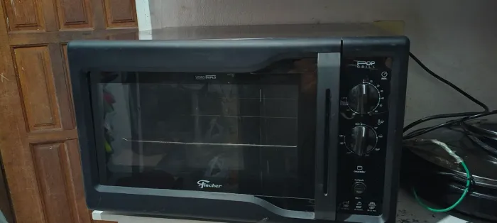 Forno elétrico 44Litros conservado