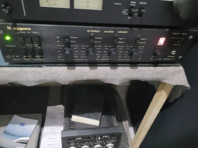 Um mixer Cygnus Sam 800 original
