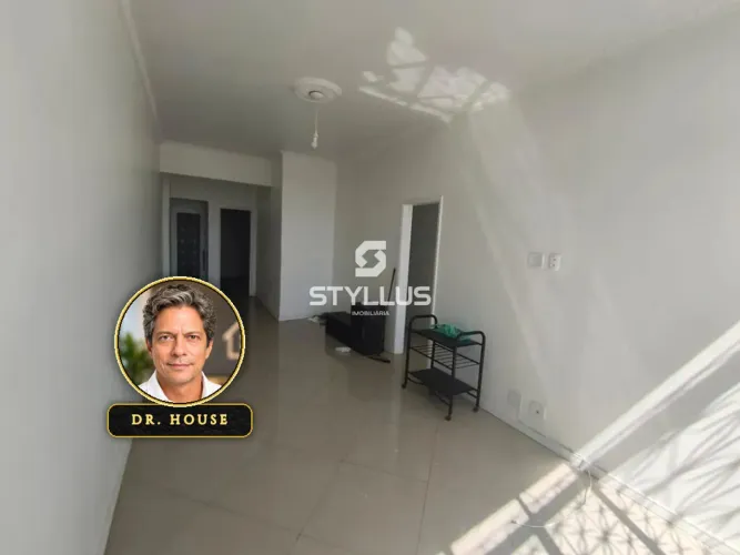 Apartamento Aconchegante de 80m² com 2 Quartos e Vaga em Bonsucesso! M32U