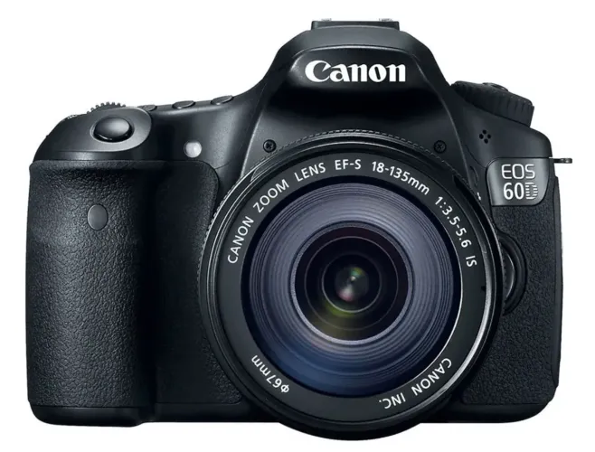Câmera Digital SIr Canon Eos 60d 18mp Com Lente 18-135mm e Lente 50mm