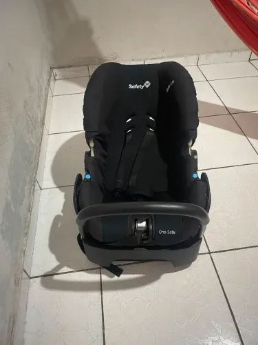 Cadeirinha para bebe safety quase não usada 17 kl