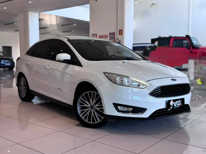 Ford Focus 2.0 16v/se/se Plus Flex 5P Aut. 2017