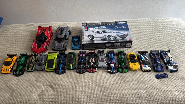 Combo sets Lego e Hot Wheels