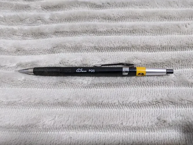Pentel PG5 Slim 0,5mm Lapiseira Japonesa