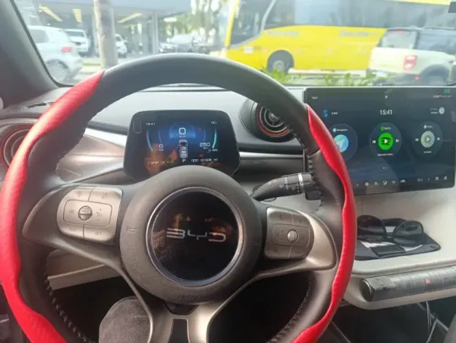 BYD Dolphin EV (Elétrico) 2024