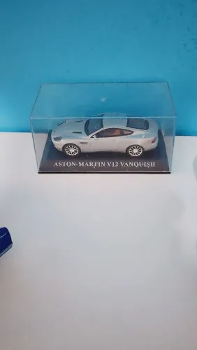 Carro coleção raro Aston Martin