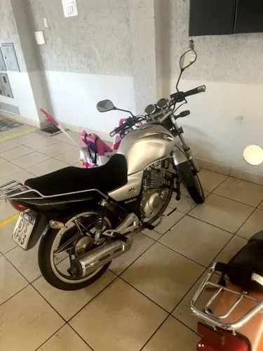 Suzuki Yes SE 2011