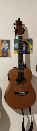 Violão strinberg