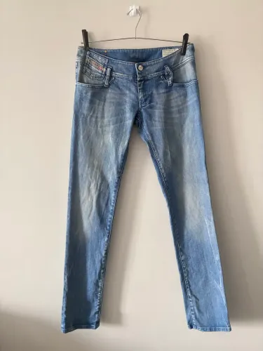 Calça jeans feminina Diesel Skinny Tam 36 / 38