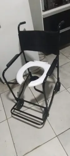 CADEIRA DE BANHO