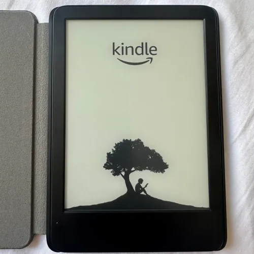KINDLE 11ª Geração (2022) 16GB Preto + Capa Magnética Original + Caixa e Cabo USB