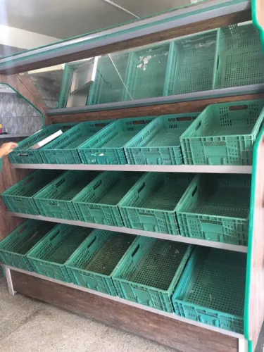 Fruteira feita de inox com 15 bandejas para vendas