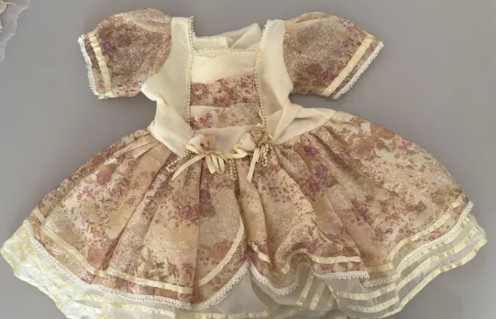 Vestido Infantil Floral com Tule