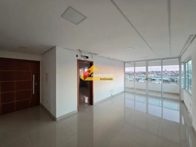 Apartamento à venda, 3 quartos, 1 suíte, 2 vagas, Bom Pastor - Divinópolis/MG