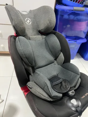 Bebê conforto + carrinho de bebê 