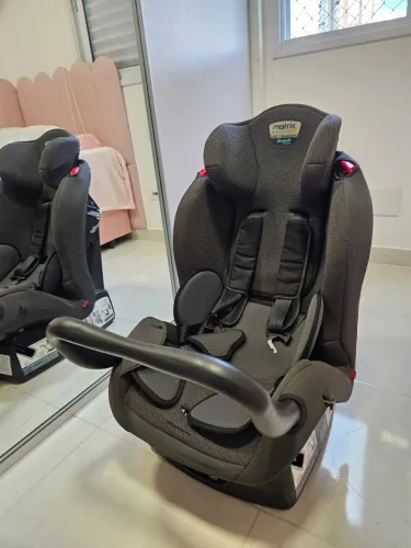 Cadeirinha Matrix Evolution K 25kg